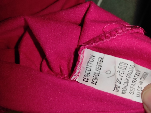Turtle Neck Pink Rouched Warm Top.. - Picture 8 of 11